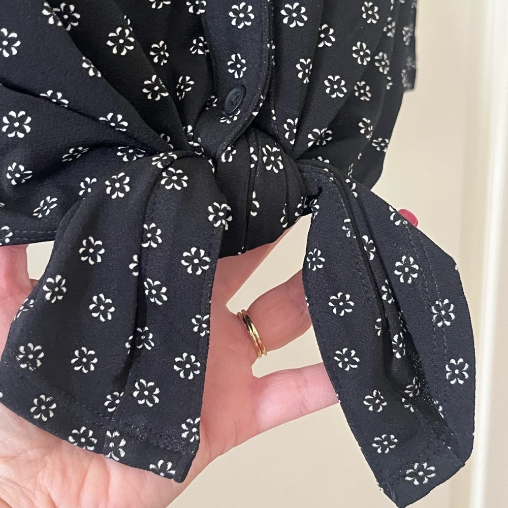 NWOT Adrianna Papell Black Sleeveless Tie-Front Top with Collar Women’s Size XL - Picture 4 of 13